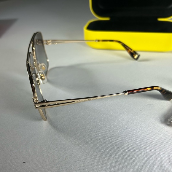 Authentic Marc Jacobs Sunglasses - Picture 5 of 9